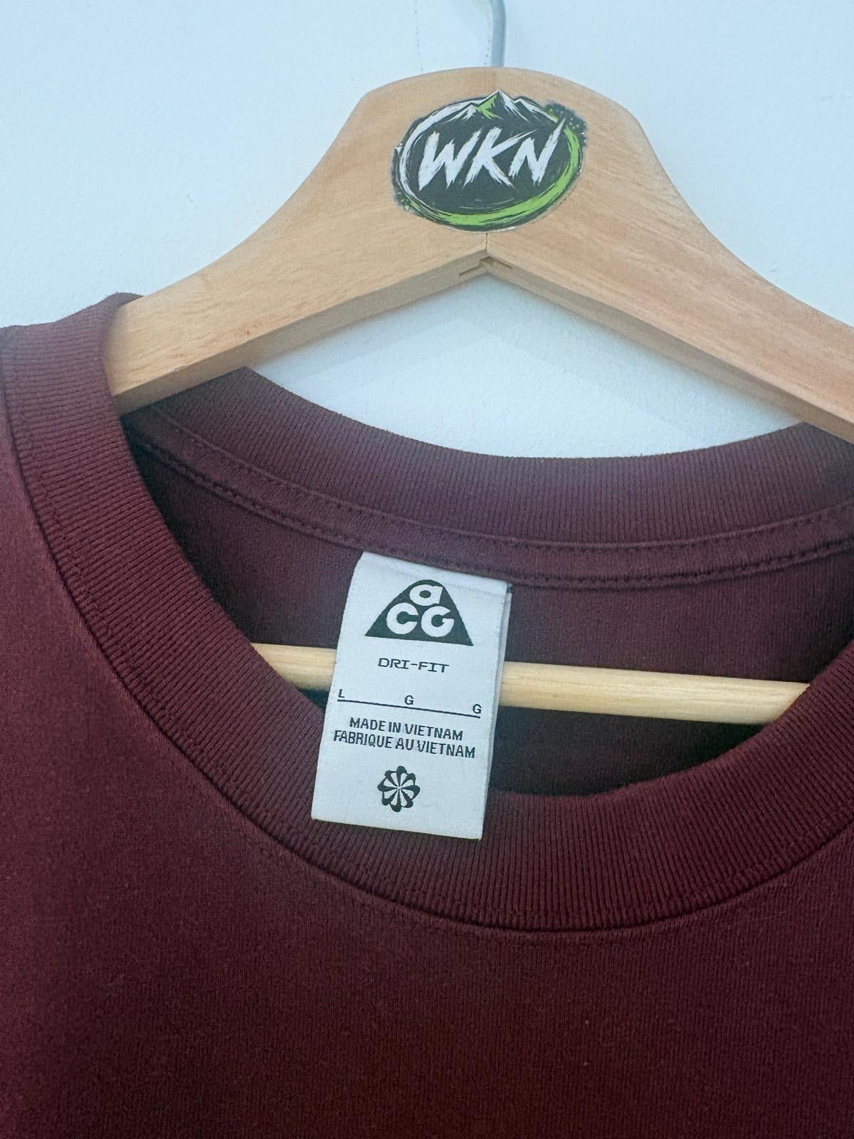 Nike ACG Dri-FIT Logo T-Shirt – Burgundy / Orange – Size Large(relaxed)