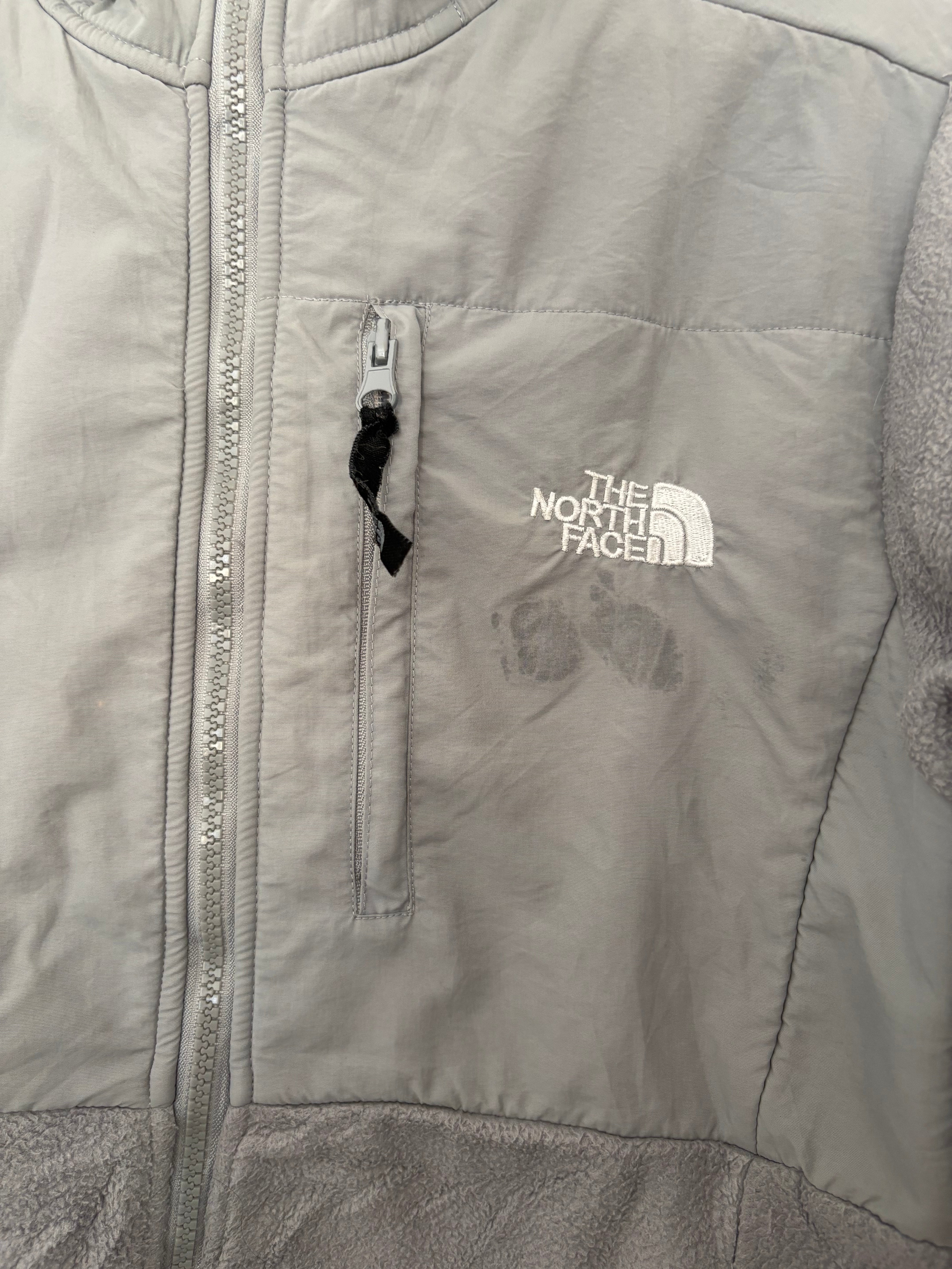 The North Face Hooded Full-Zip Fleece Jacket – Grey – Men’s Medium