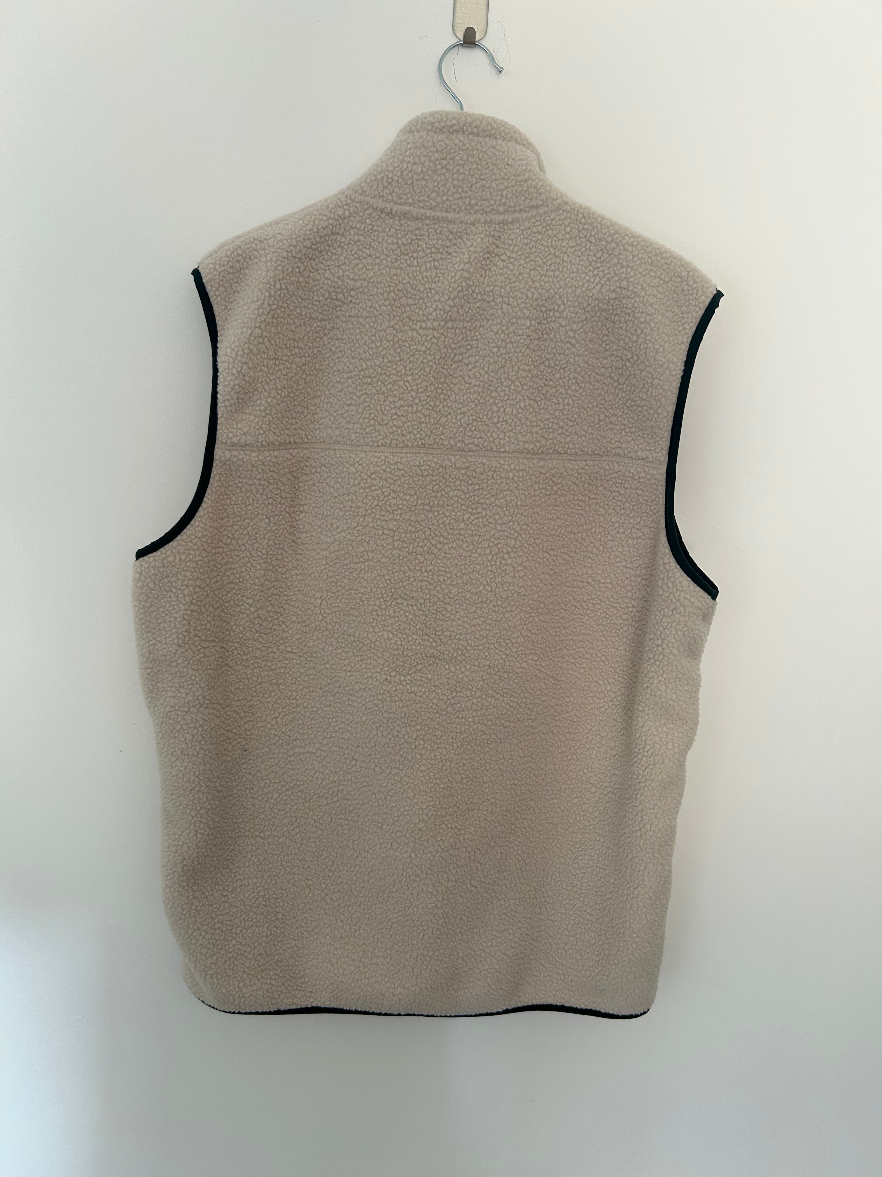 TOG24 Borg Fleece Gilet – Cream / sage– Size Large