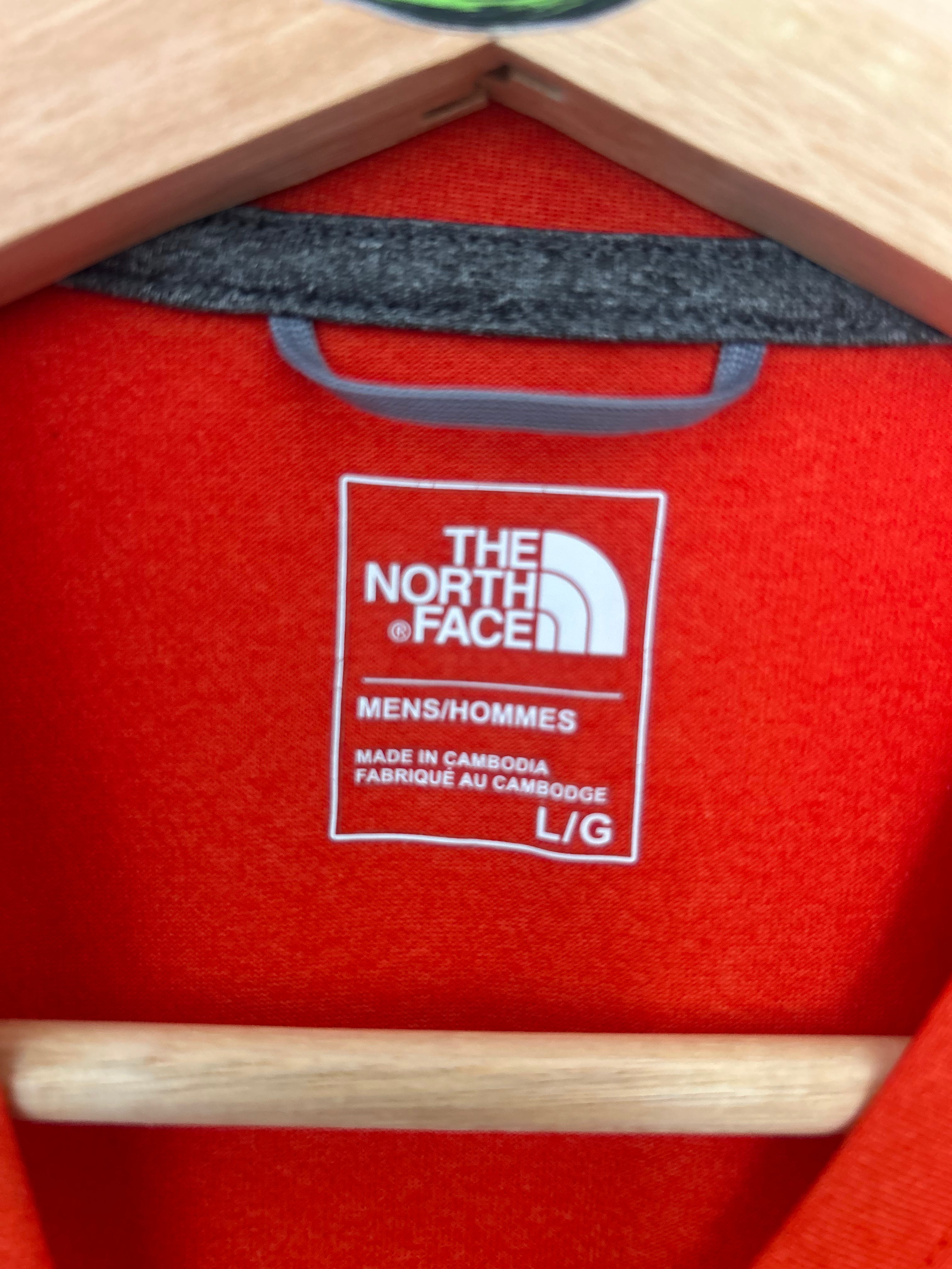 The North Face FlashDry Performance T-Shirt – Red – Men’s Large