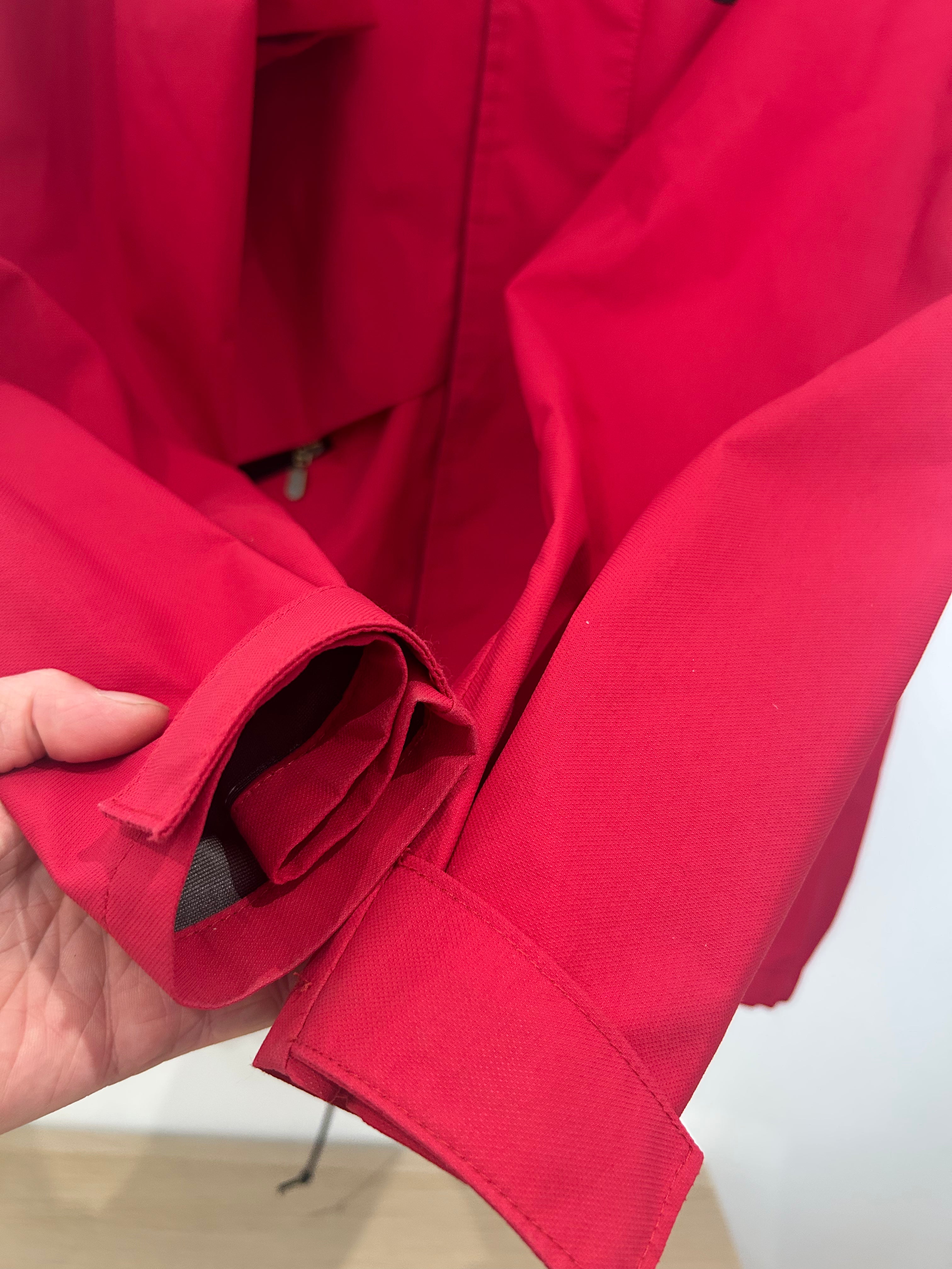 Vintage Berghaus GORE-TEX Waterproof Jacket – Red-L