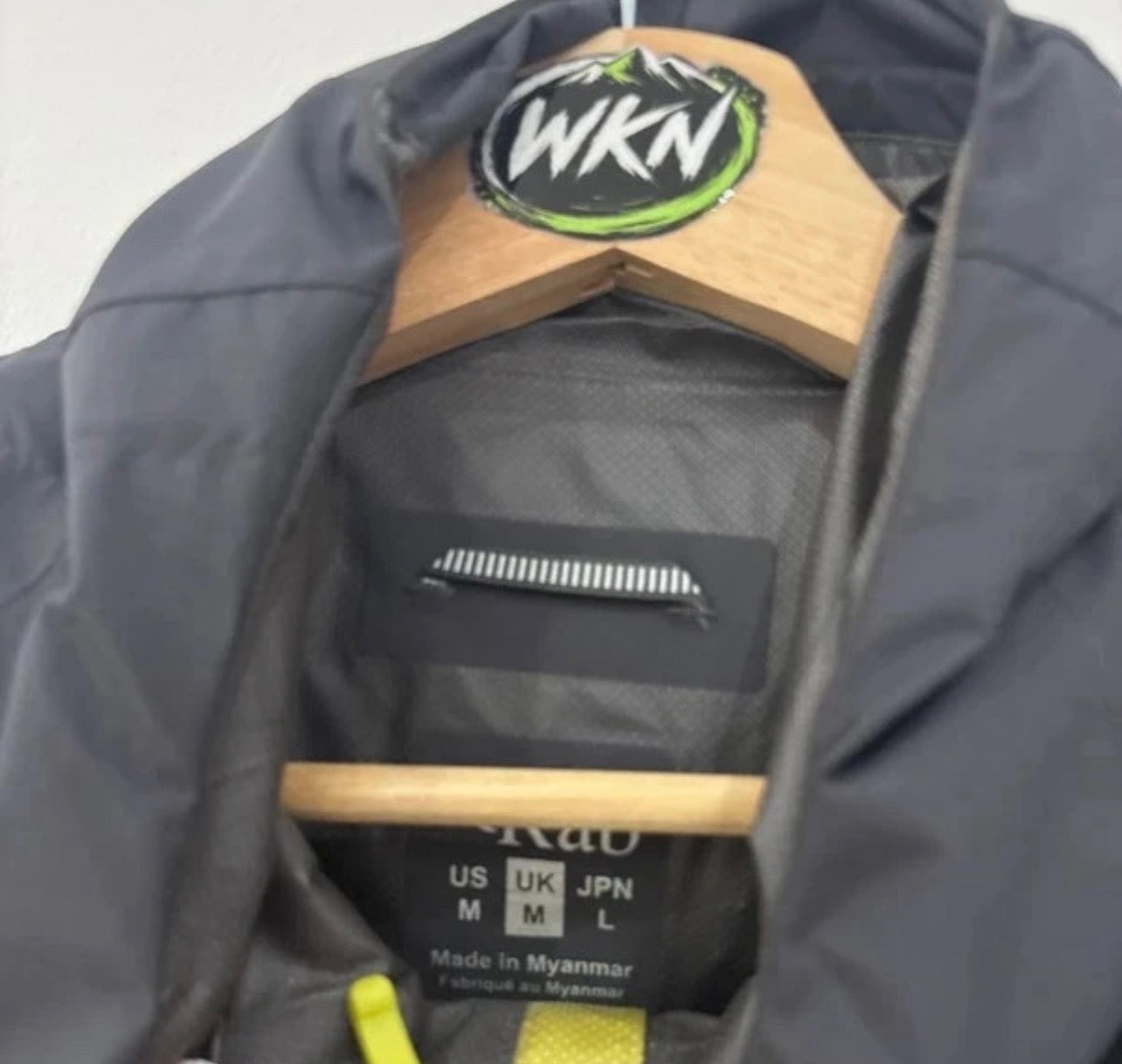 Rab Downpour Eco Waterproof Jacket – Grey / Lime Green – Size Medium
