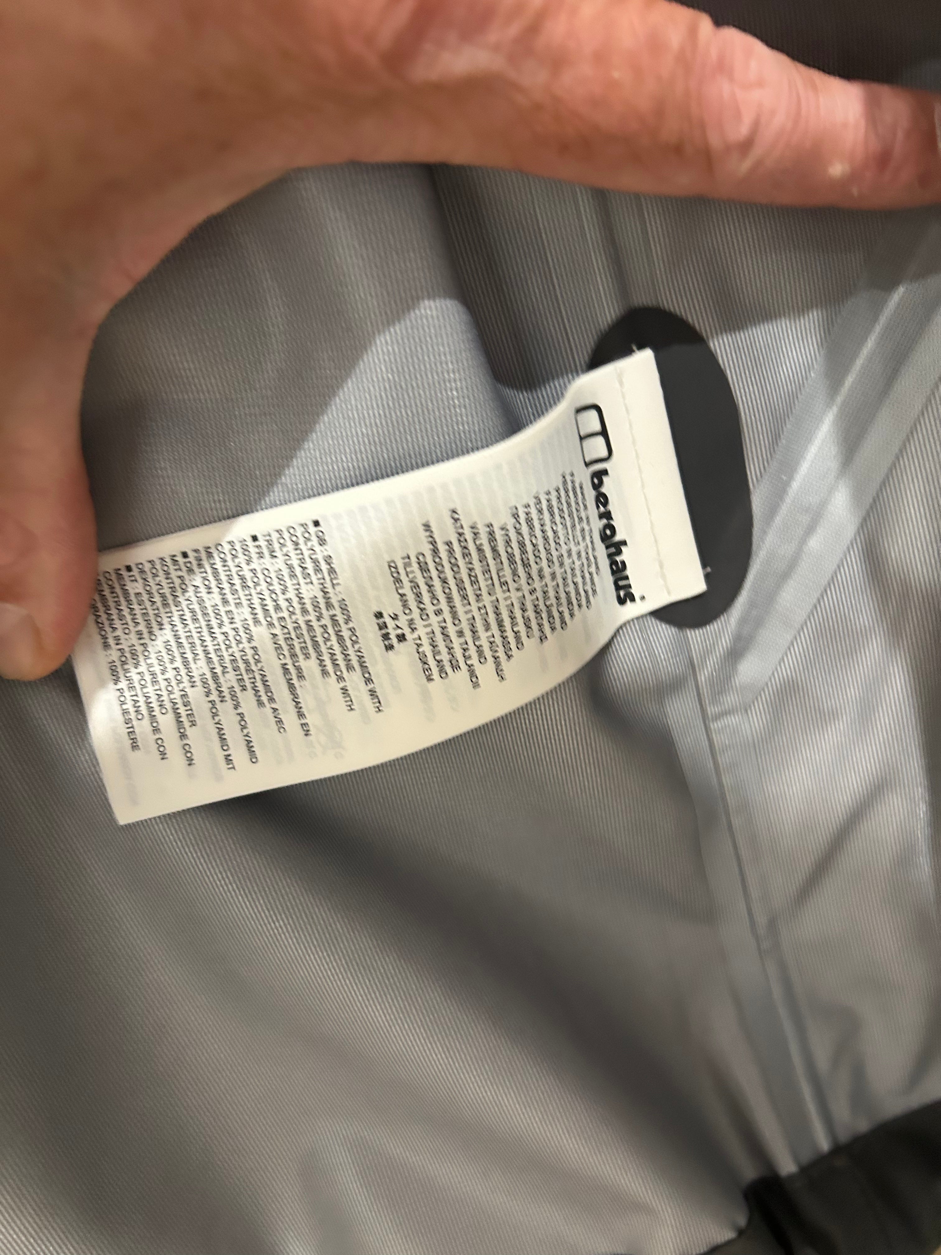 Berghaus Tempest 89 Waterproof Jacket – Grey / Black / Red – XL