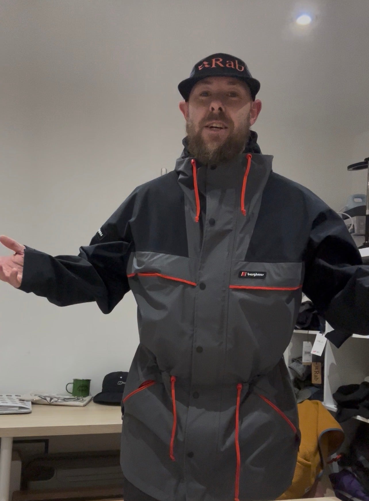 Berghaus Tempest 89 Waterproof Jacket – Grey / Black / Red – XL
