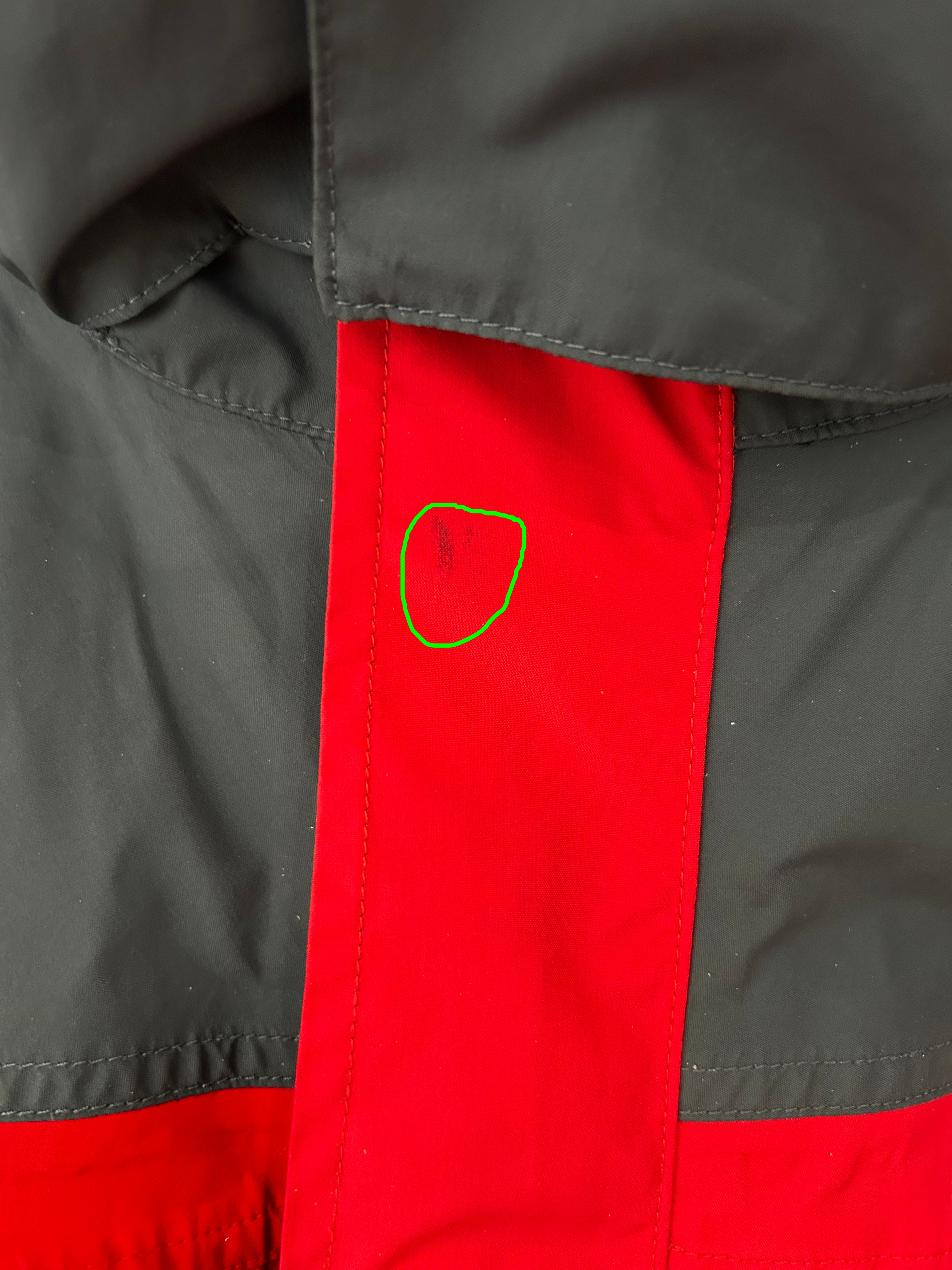 Vintage Berghaus Gore-Tex Mountain Jacket – Red / Black-L