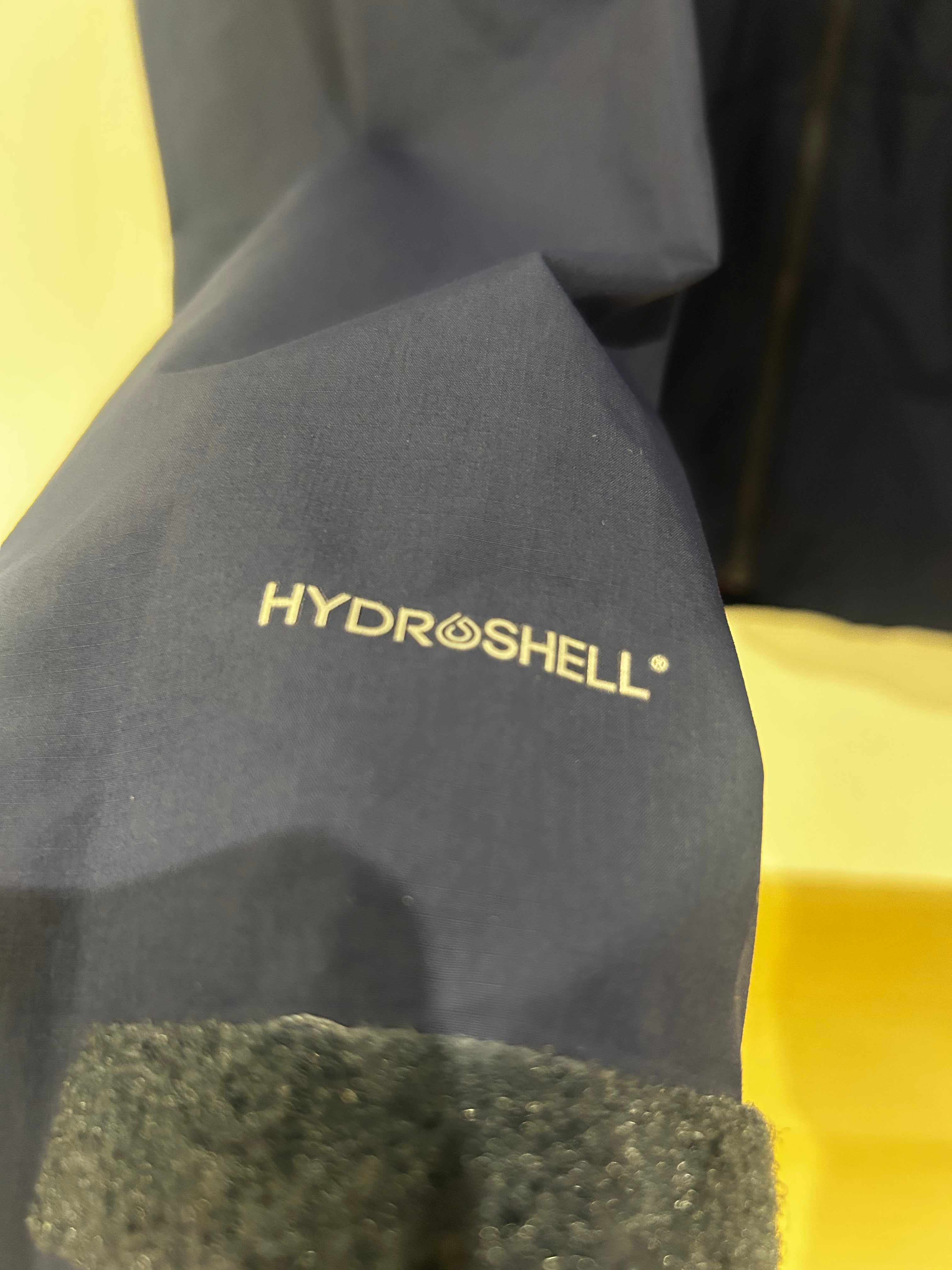 Berghaus Hydroshell Waterproof Jacket – Navy Blue – Size Small