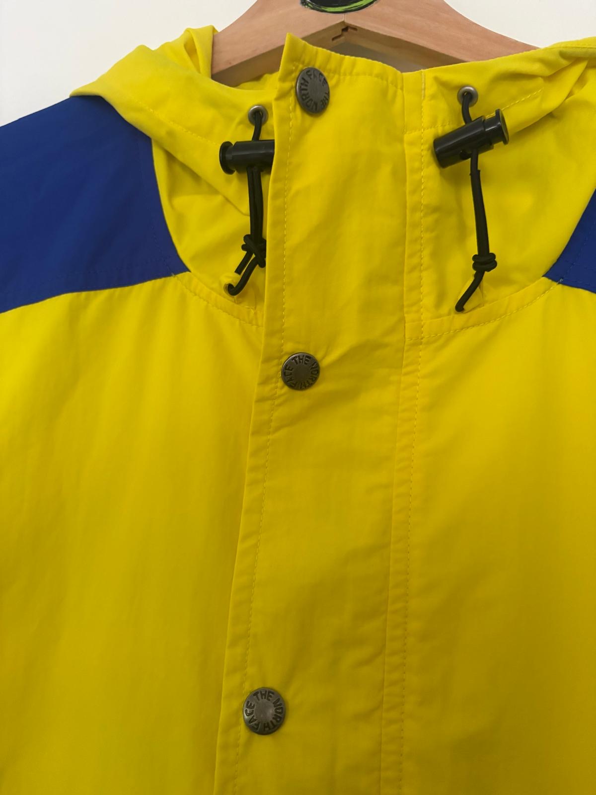 The North Face Extreme WindWall Anorak Jacket – Yellow / Blue – Men’s Medium/womens small